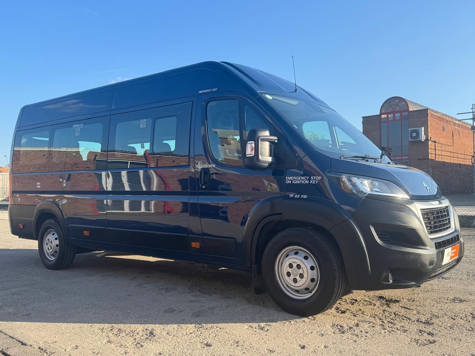 Peugeot Boxer image 4